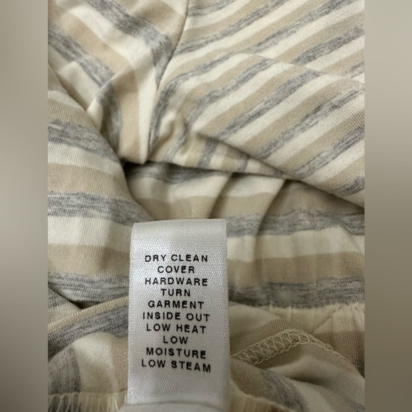 St John Knit Jersey Cardigan Ivory, Light grey, Tan Striped Small NWOT MSRP $495 - Picture 8 of 10